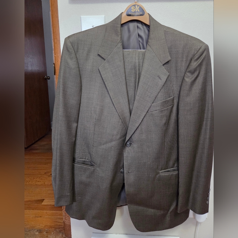 Daniel Gray Travel Concepts Men's 2 Pc Suit- Brown 40S/3430